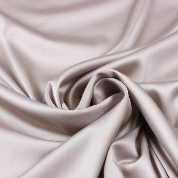 Tela de seda elástica beige rosado