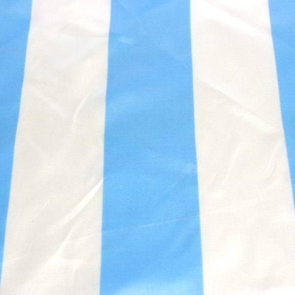 Coupon - Tissu satin rayures bleues et blanches - Élégance et confort intemporel