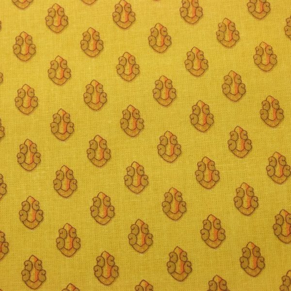 Tissu en coton doux imprimé de jolis motifs provençaux (1)