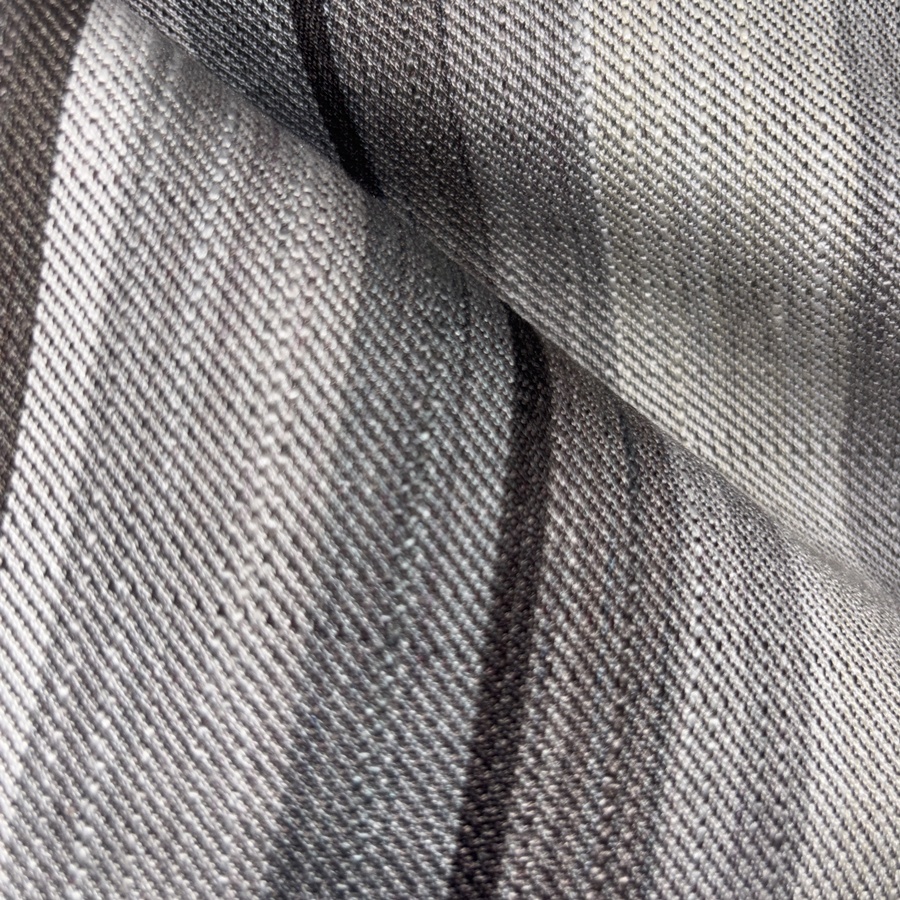 Tissu aspect lin pour rideaux à rayure gris (3) Tissu aspect lin pour rideaux à rayure gris (3)