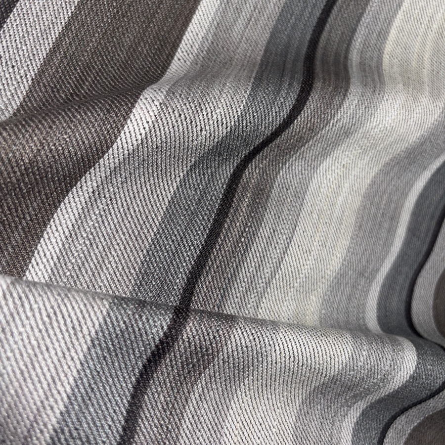 Tissu aspect lin pour rideaux à rayure gris (4) Tissu aspect lin pour rideaux à rayure gris (4)