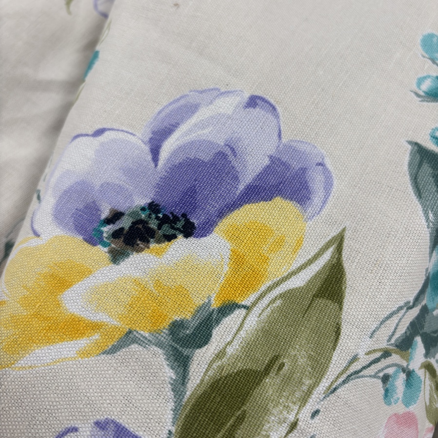 Tissu coton écru imprimé fleuri pour ameublement (2) Tissu coton écru imprimé fleuri pour ameublement (2)