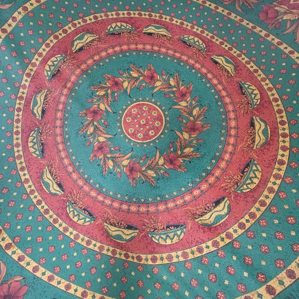 Tissu coton enduit provençal vert imprimé coquelicot brique - Panneau de 175 centimètres (1)