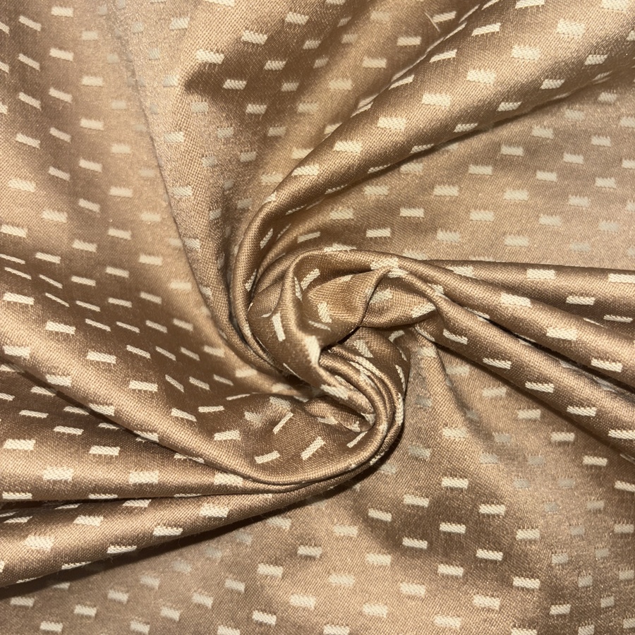 Tissu coton piqué beige de petits pointillés - Largeur 280 centimètres (2) Tissu coton piqué beige de petits pointillés - Largeur 280 centimètres (2)