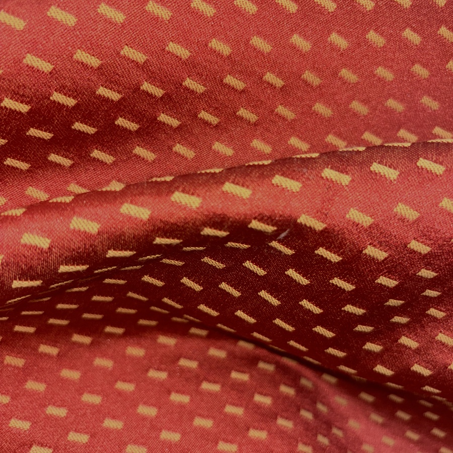Tissu coton piqué rouge de petits pointillés - Largeur 280 centimètres (4) Tissu coton piqué rouge de petits pointillés - Largeur 280 centimètres (4)