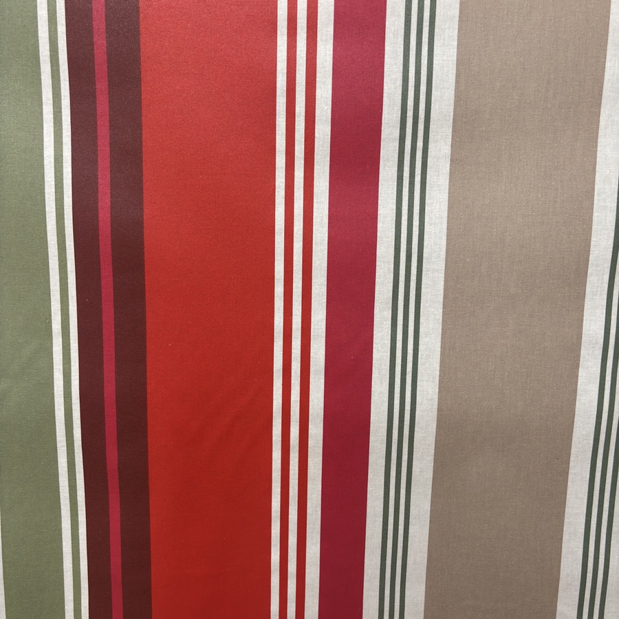 Tissu en coton enduit rouge et beige imprimé rayures (1) Tissu en coton enduit rouge et beige imprimé rayures (1)