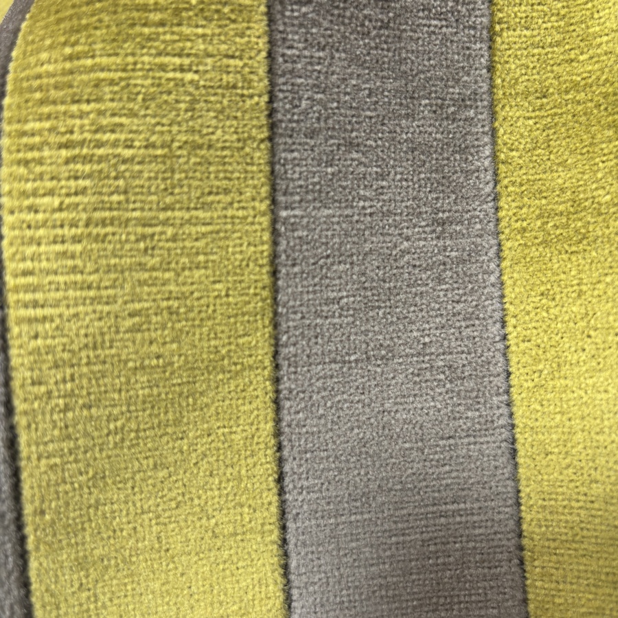 Tissu velours anis et gris à rayure pour ameublement (2) Tissu velours anis et gris à rayure pour ameublement (2)