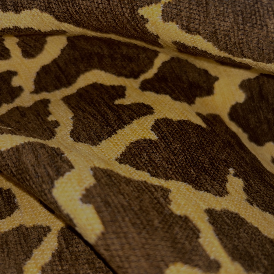 Tissu velours imprimé animalier jaune et marron - Largeur 280 centimètres (4) Tissu velours imprimé animalier jaune et marron - Largeur 280 centimètres (4)