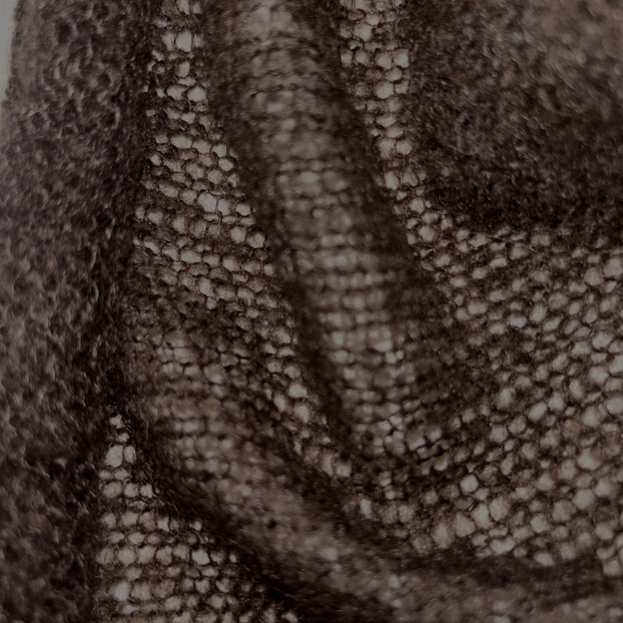 Tissu maille nid d’abeille en laine marron (3) Tissu maille nid d’abeille en laine marron (3)