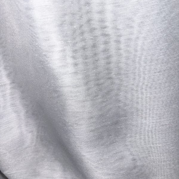 Tissu voilage blanc non feu M1 - Largeur 270 centimètres (1)