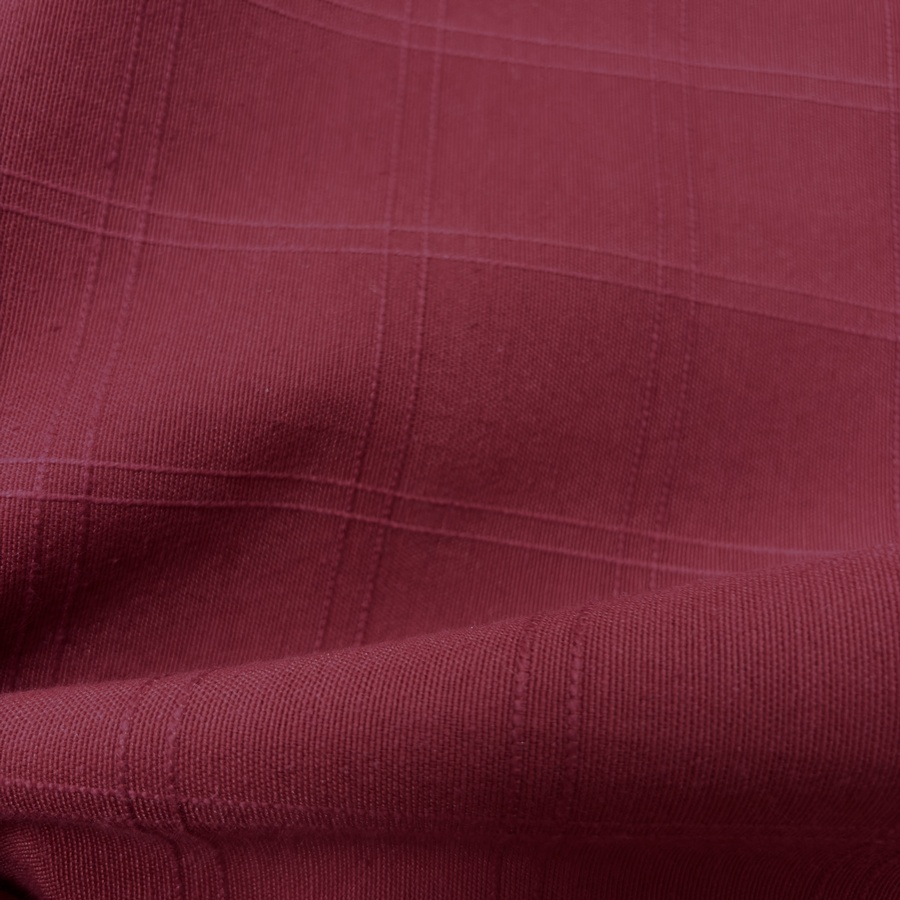 Toile de coton polyester bordeaux à carreaux surpiqué - Largeur 280 centimètres (4) Toile de coton polyester bordeaux à carreaux surpiqué - Largeur 280 centimètres (4)
