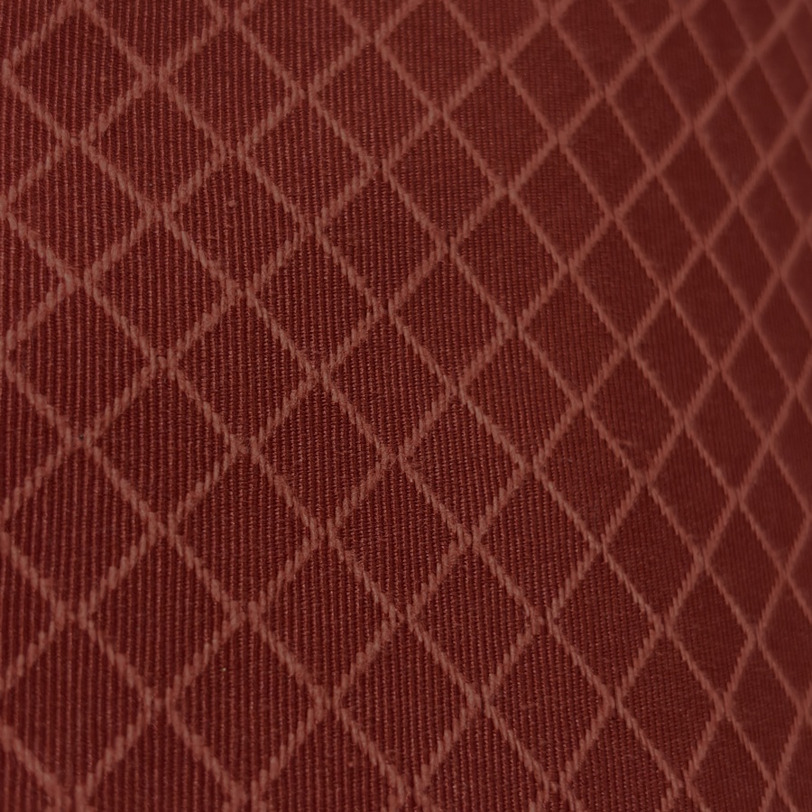 Toile de polyester réversible à carreaux rouge - Largeur 280 centimètres (2) Toile de polyester réversible à carreaux rouge - Largeur 280 centimètres (2)